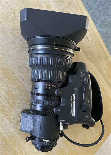 Fujinon B4 2/3