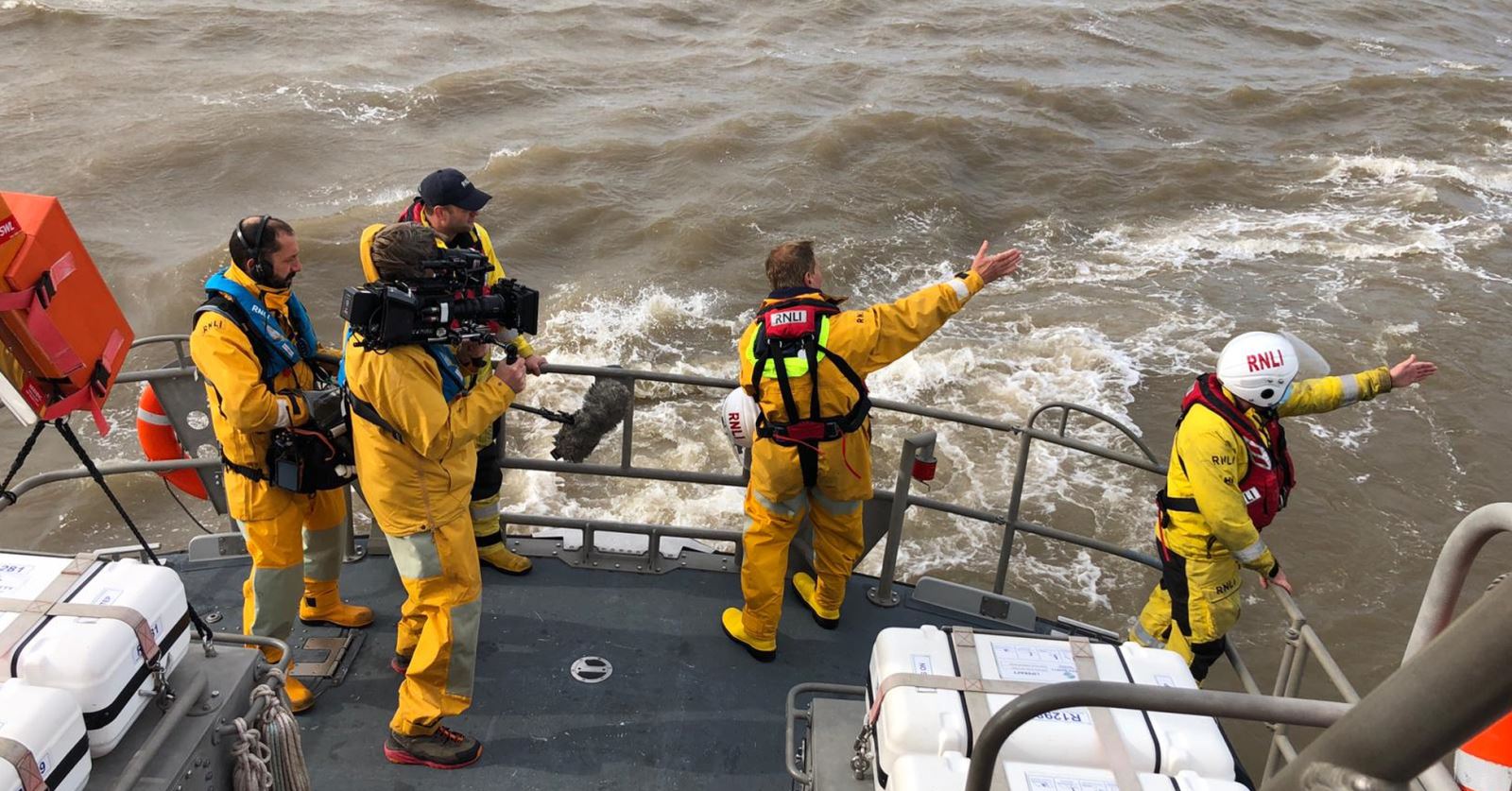 Welcome back to GTC member Ben Rowland, seen here filming with the Humber RNLI
